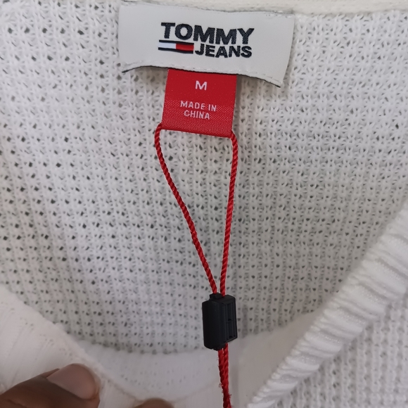 Tommy Jeans flag patch sweater sz M - Picture 4 of 5